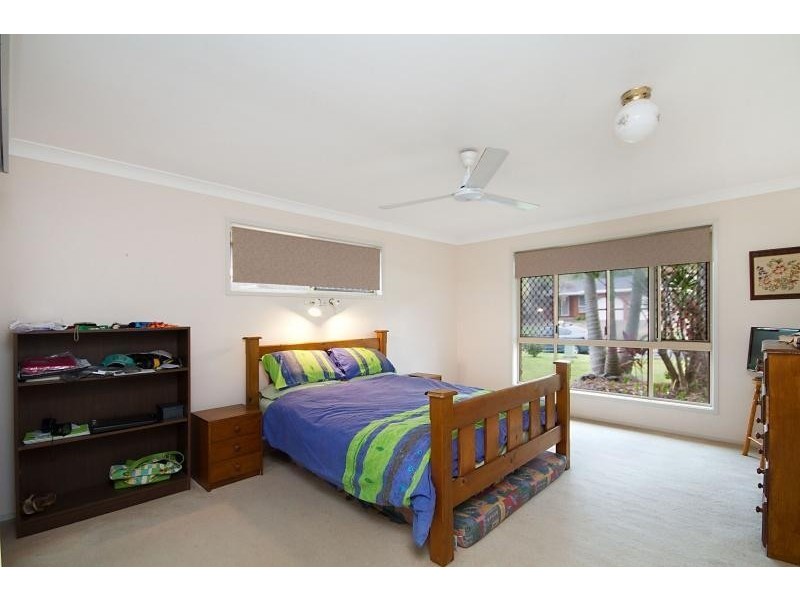 32 Togos Avenue, Currumbin Waters QLD 4223