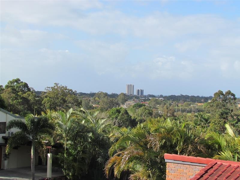 8 Hillier Street, Currumbin Waters QLD 4223