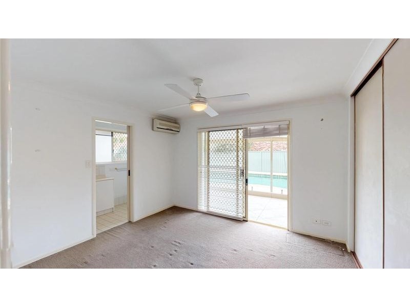 58  Avocado  Street, Elanora QLD 4221