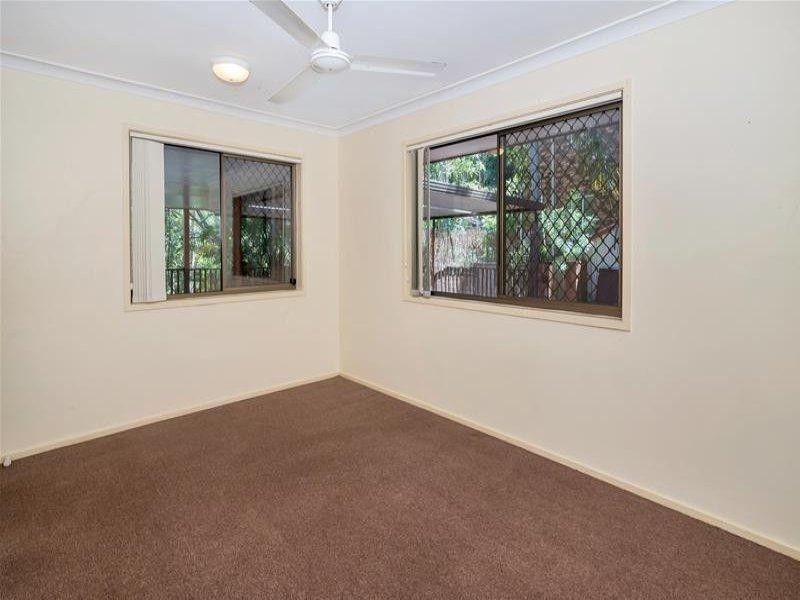 177 Ocean Parade, Burleigh Heads QLD 4220