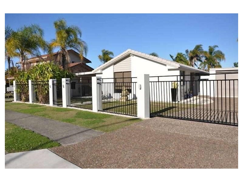 18 Ware Drive, Currumbin Waters QLD 4223