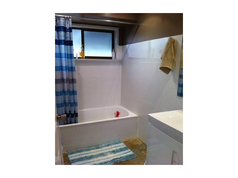 18 Ware Drive, Currumbin Waters QLD 4223