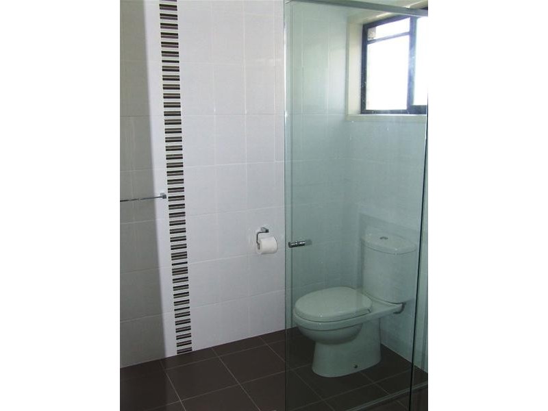 2 Myrtle Court, Palm Beach QLD 4221