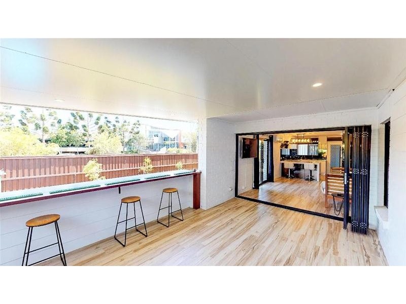 1/34 Guineas Creek Road, Currumbin Waters QLD 4223