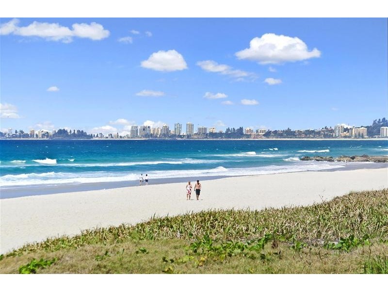 17/143 Golden Four Drive, Bilinga QLD 4225