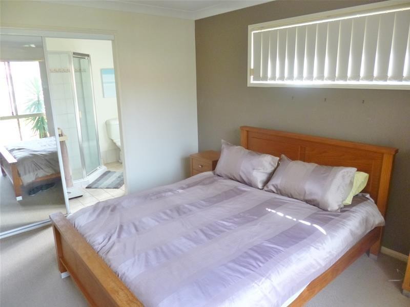 31 Northlakes Drive, Elanora QLD 4221