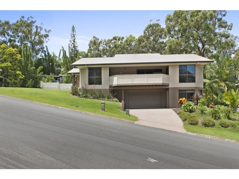 18 Aethalia Street, Currumbin Waters QLD 4223