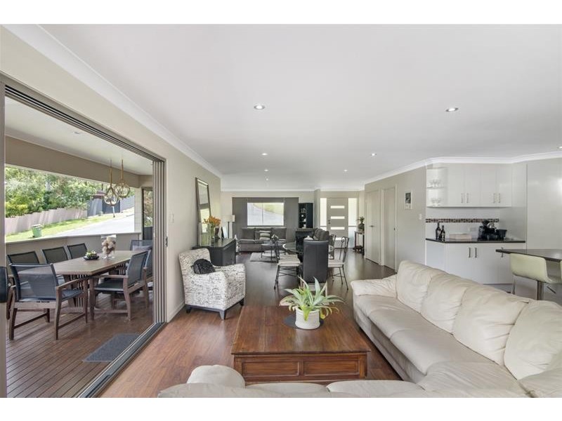 18 Aethalia Street, Currumbin Waters QLD 4223