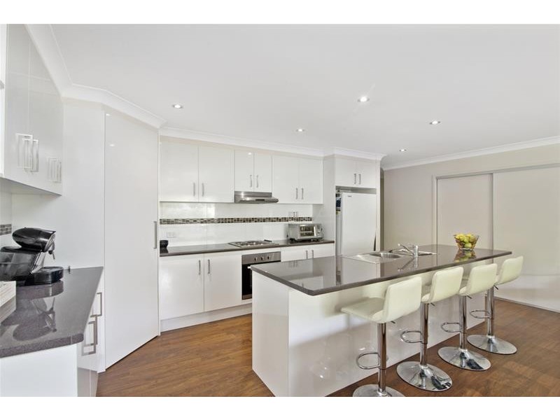 18 Aethalia Street, Currumbin Waters QLD 4223