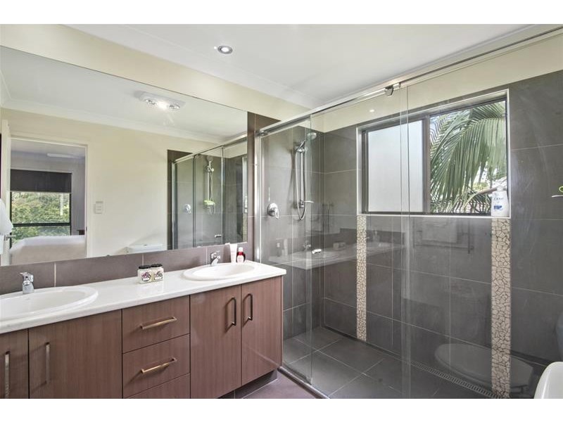 18 Aethalia Street, Currumbin Waters QLD 4223