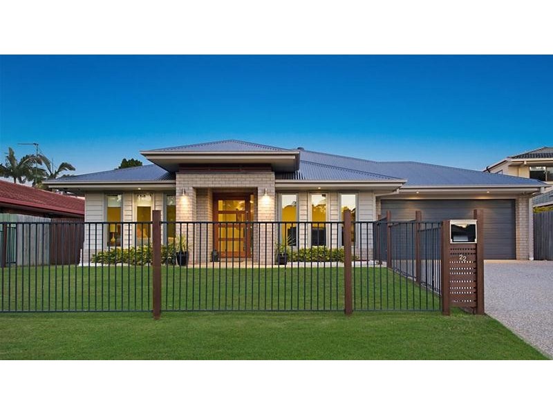 22 Sequoia Close, Elanora QLD 4221