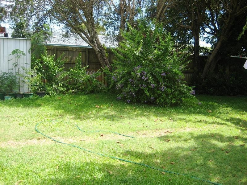 9 Iluka Street, Palm Beach QLD 4221