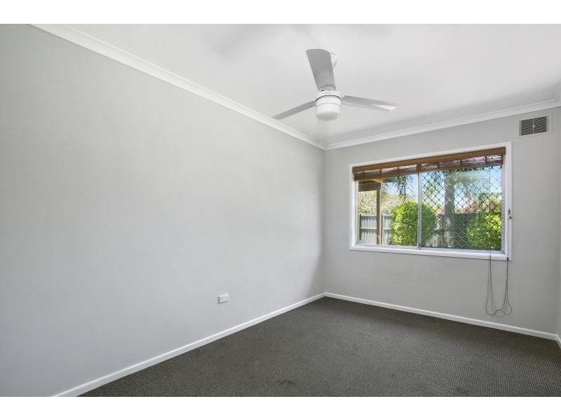 1/8 Leyte Avenue, Palm Beach QLD 4221