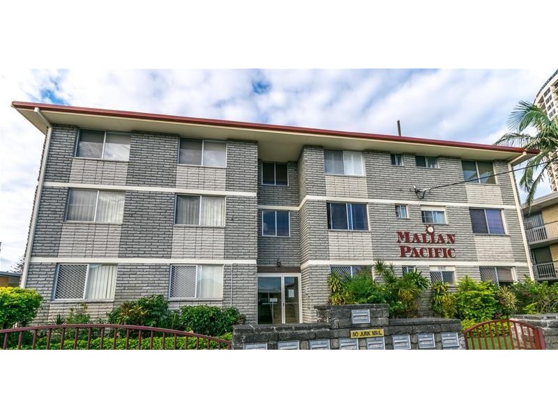 2/987 Gold Coast Highway, Palm Beach QLD 4221