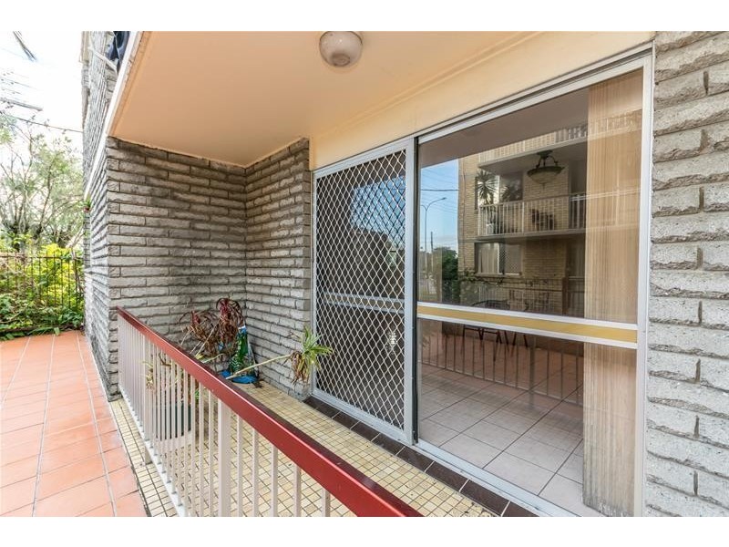 2/987 Gold Coast Highway, Palm Beach QLD 4221