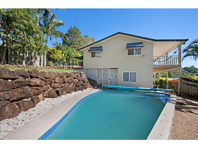 10 Myco Court, Elanora QLD 4221