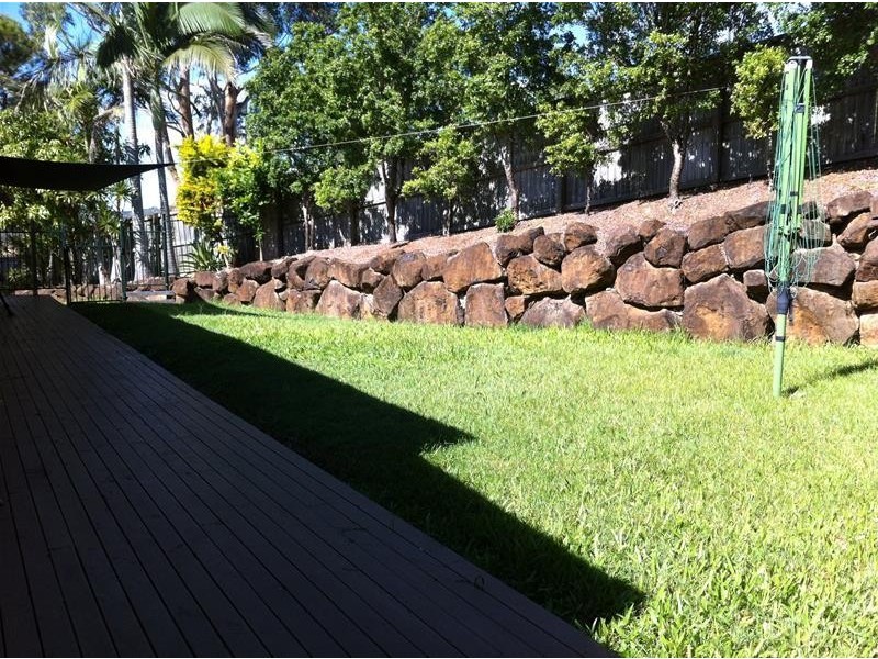 10 Myco Court, Elanora QLD 4221