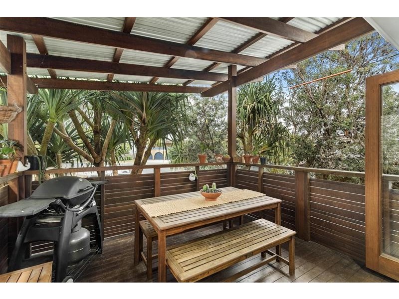 29 Twenty Third Avenue, Palm Beach QLD 4221