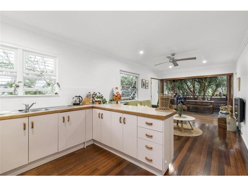 29 Twenty Third Avenue, Palm Beach QLD 4221