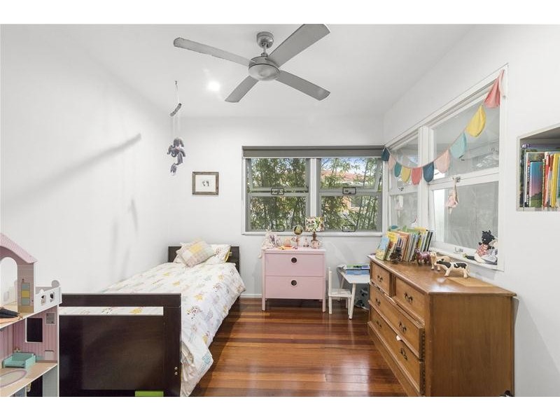 29 Twenty Third Avenue, Palm Beach QLD 4221