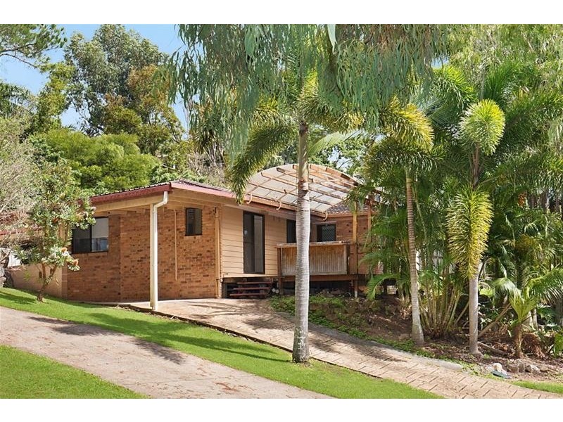 3 Exmouth Court, Elanora QLD 4221