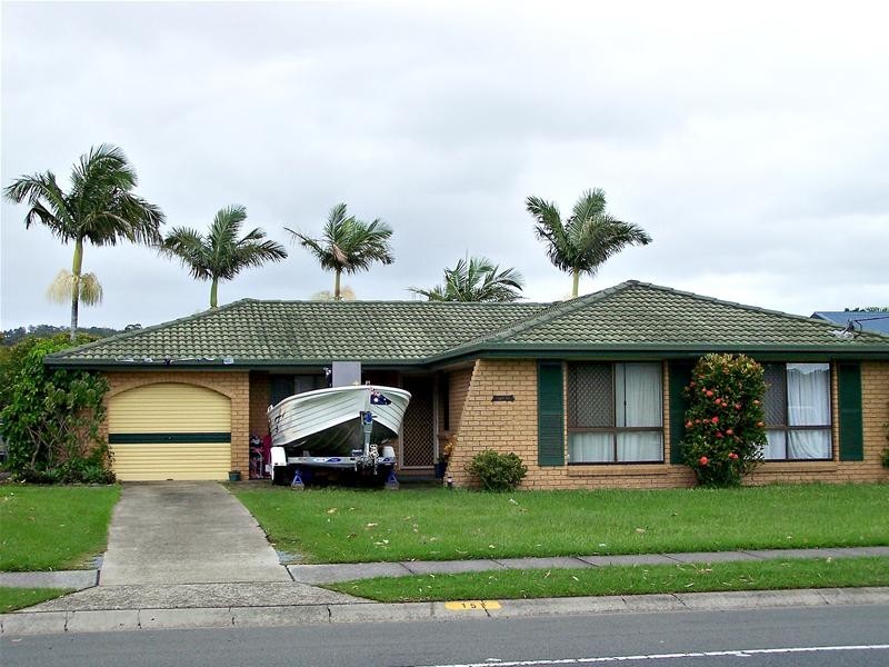 151 Currumbin Creek Road, Currumbin Waters QLD 4223