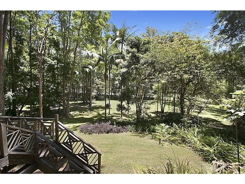 1 Tyalla Court, Tallebudgera QLD 4228