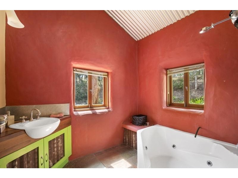 410 Trees Road, Tallebudgera QLD 4228