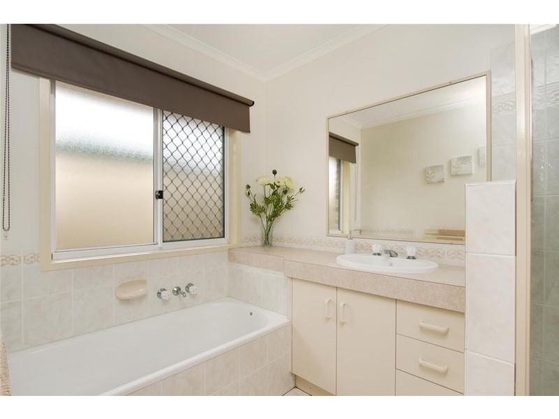 18 Carstens Court, Currumbin Waters QLD 4223