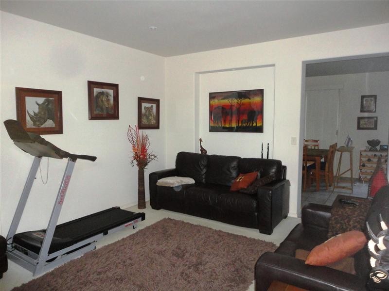 20 Illinois Court, Varsity Lakes QLD 4227