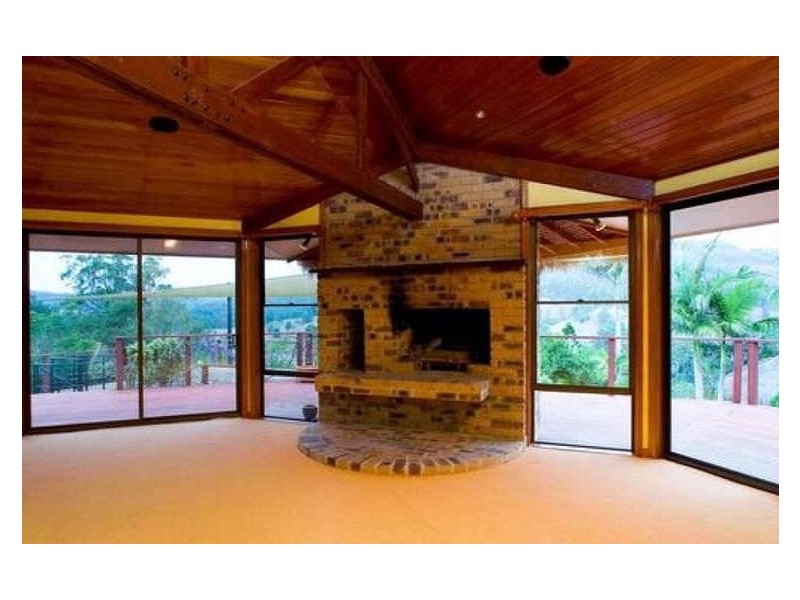 870 Tallebudgera Creek Road, Tallebudgera Valley QLD 4228