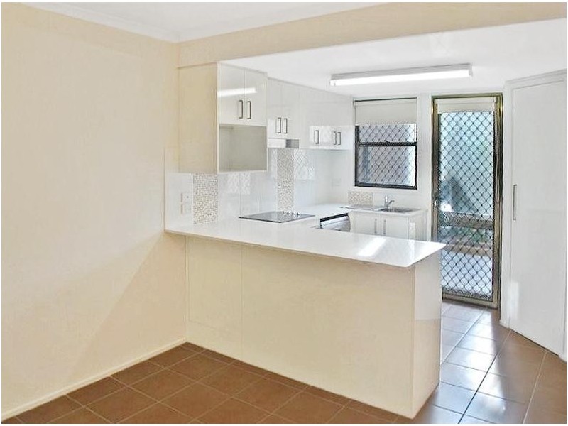 8/67 Mitchell Avenue, Currumbin QLD 4223