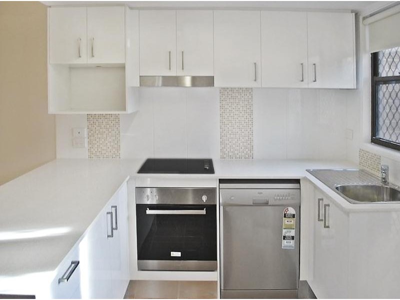 8/67 Mitchell Avenue, Currumbin QLD 4223