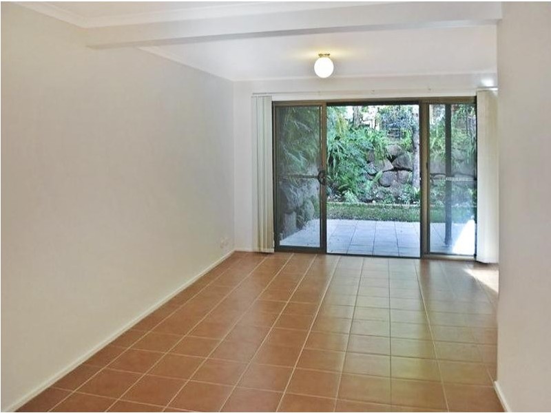 8/67 Mitchell Avenue, Currumbin QLD 4223