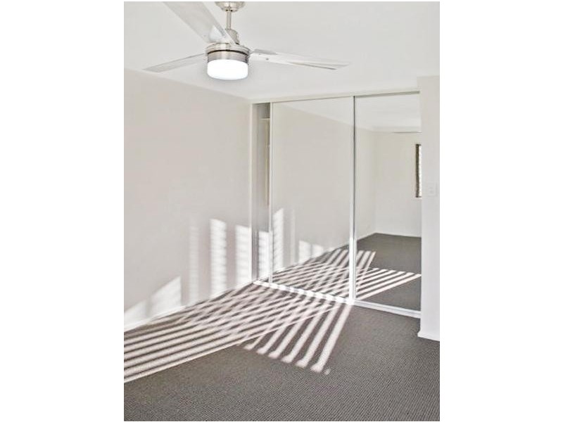 8/67 Mitchell Avenue, Currumbin QLD 4223