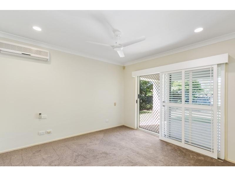 2 Torres Court, Burleigh Waters QLD 4220