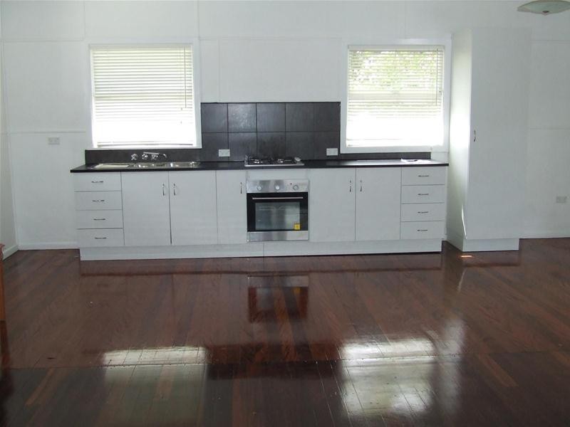 80 Cypress Terrace, Palm Beach QLD 4221