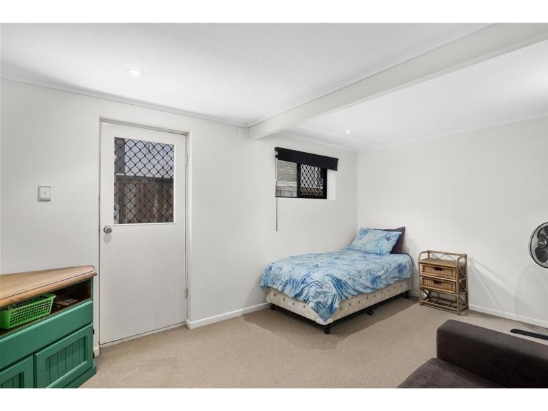 6 Amboina Avenue, Palm Beach QLD 4221