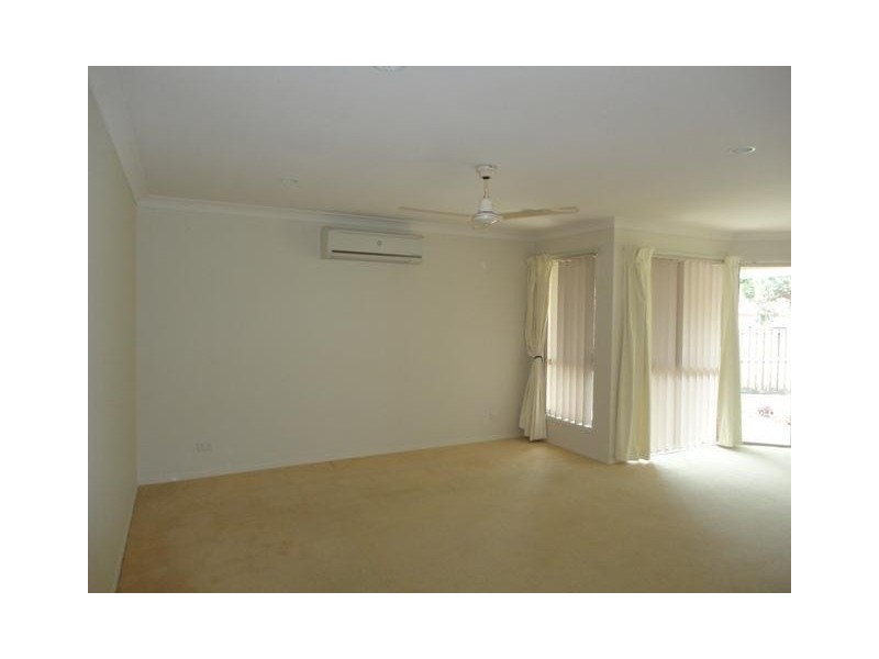 32A Tuggerah Close, Robina QLD 4226