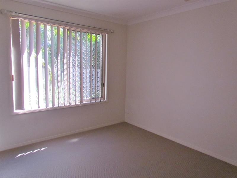 32A Tuggerah Close, Robina QLD 4226