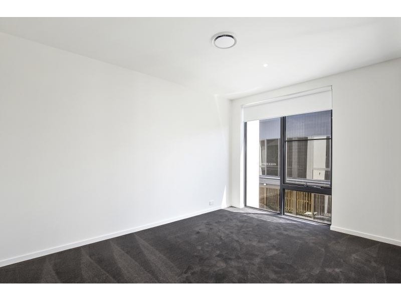 1/4 Magnoli Circuit, Palm Beach QLD 4221