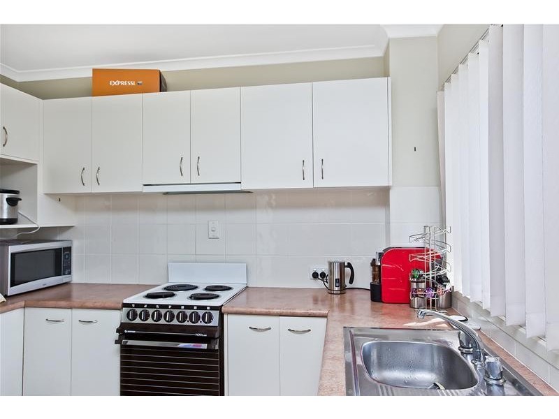 8/18 Mawarra Street, Palm Beach QLD 4221