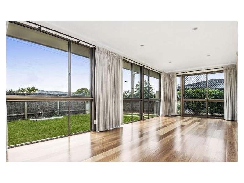 2 Blackwood Place, Palm Beach QLD 4221