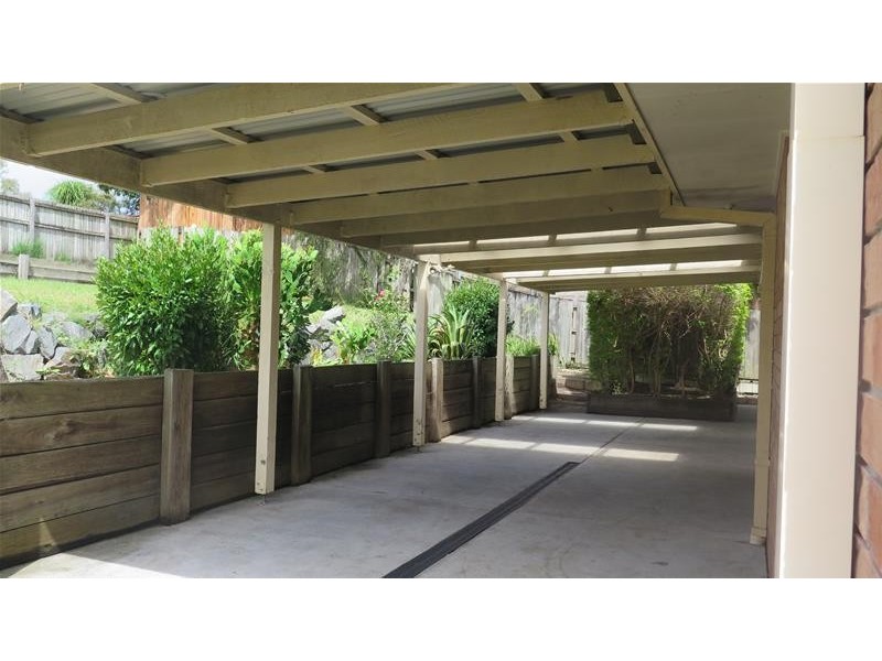 11 Galahad Court, Nerang QLD 4211