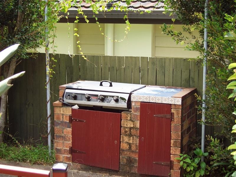 15 Foothill Street, Elanora QLD 4221