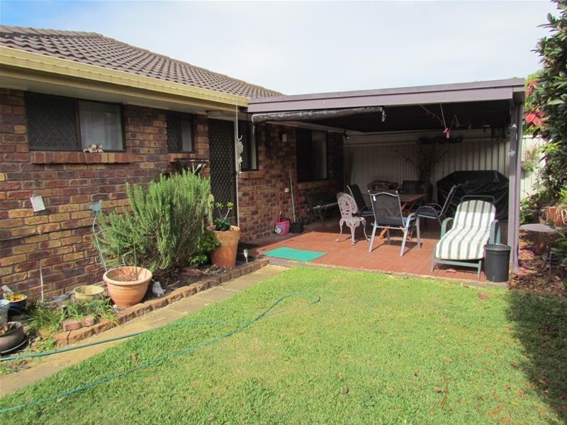 2/6 Redleaf Court, Burleigh Waters QLD 4220