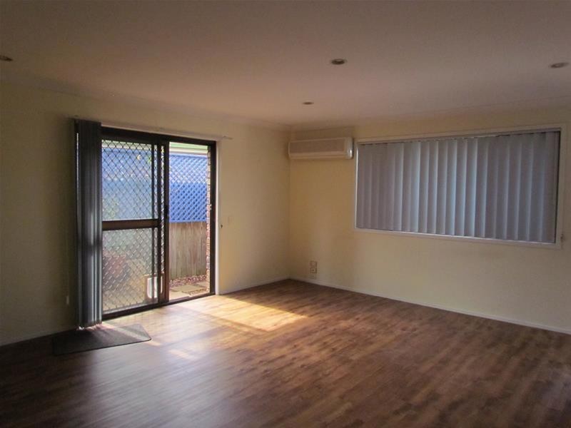 2/6 Redleaf Court, Burleigh Waters QLD 4220