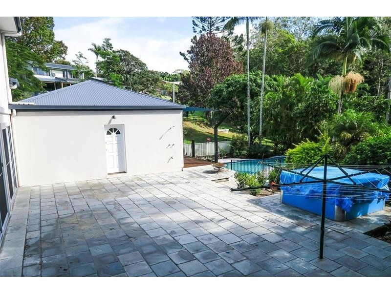 93 Tierney Drive, Currumbin Waters QLD 4223