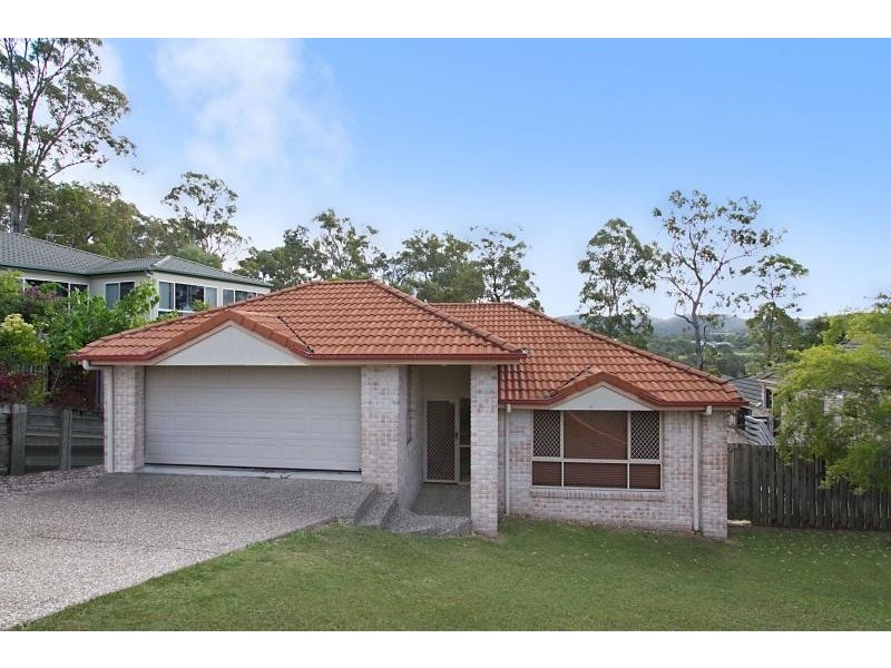 41 Hibertia Avenue, Elanora QLD 4221