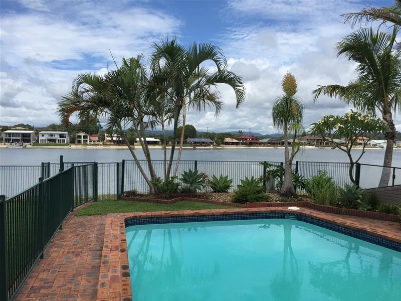 202 Tahiti Avenue, Palm Beach QLD 4221